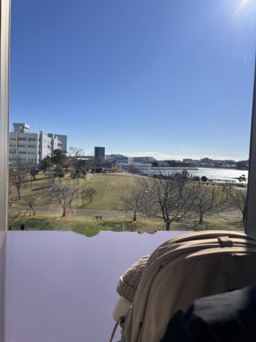 「平和島 大森 海苔のふるさと館 3F展望コーナー 大森ふるさとの浜辺公園を一望」