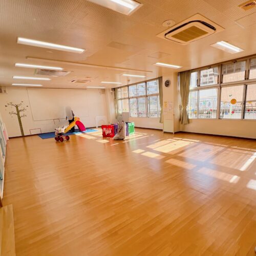 大森町一丁目児童館の遊戯室