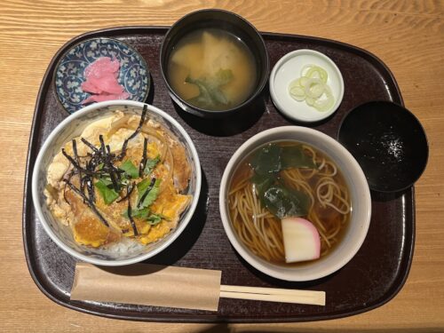 そば縁肆 さか本のカツ丼とお蕎麦のランチ