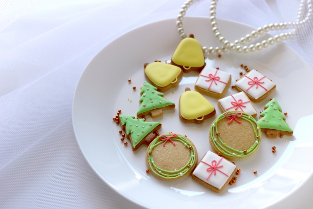 可愛いクリスマスアイシングクッキーを手作りしてみませんか ローザンベリー多和田でアイシングクッキー作りのイベントが開催されます 滋賀のママがイベント 育児 遊び 学びを発信 シガマンマ ピースマム