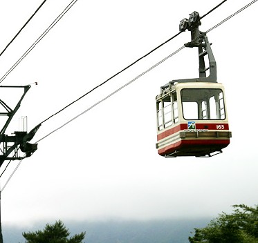 暑い夏は八幡山で夕涼み！8月20日まで運行時間を延長します！イルミネーションも♪