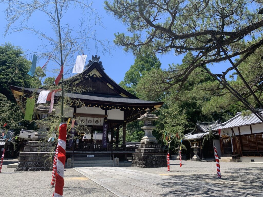 立木神社の境内（七夕飾り）