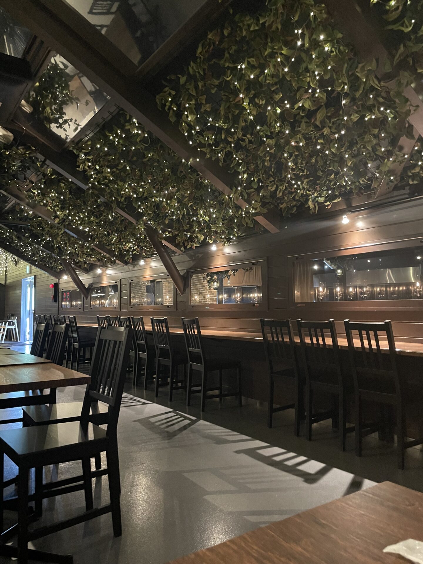 【期間限定オープン】光輝く山小屋風の非日常空間！パフェ専門店LAMP【高島市】4/27～