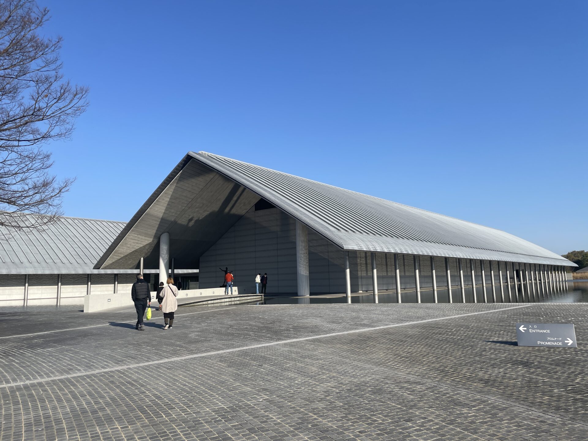 あの大人気キャラクターが工芸に？！人間国宝も参加する超話題の工芸展がついに滋賀県にやってくる！！【3月30日〜6月9日】
