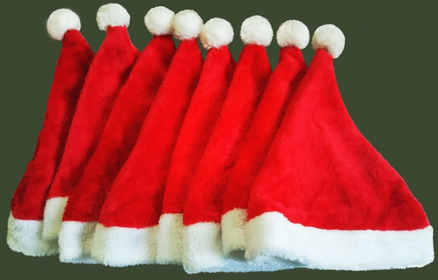 箱館山にサンタが大集合！【クリスマスサンタパレード】サンタ衣装の無料貸出や豪華賞品が当たる抽選会でとっておきの冬の思い出☆