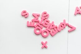 6月2日、family cafe toiroにて「英語リズムあそび＋バスボム作り」開催