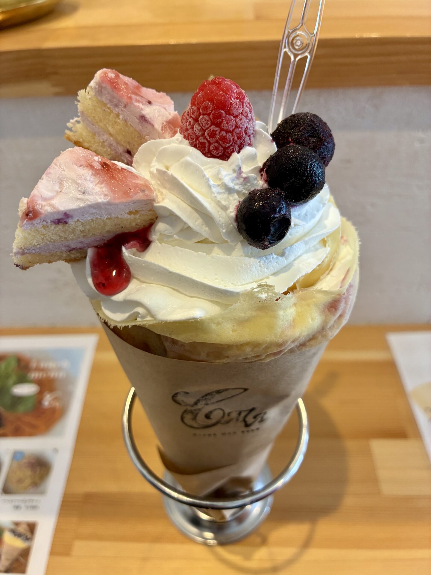 誕生日にクレープ無料でプレゼント!?30種以上の出来立てこだわりクレープ&タピオカのお店【行ってきました】クレープモンレーヴ【滋賀 誕生日特典】Crepe Mon Reve