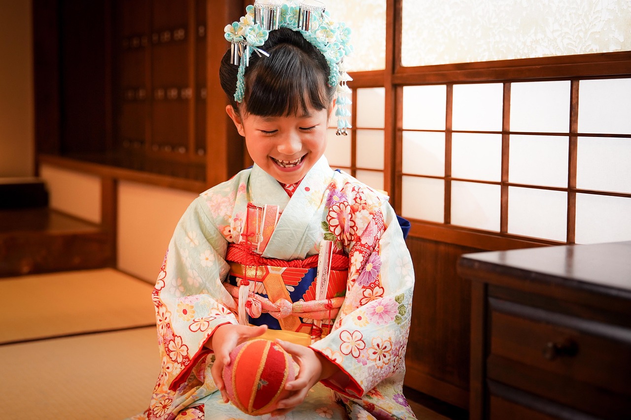 草津市【令和7年度日本舞踊こども（親子）教室】日本の伝統文化を無料体験！受講生募集＜対象/幼児〜高校生＞