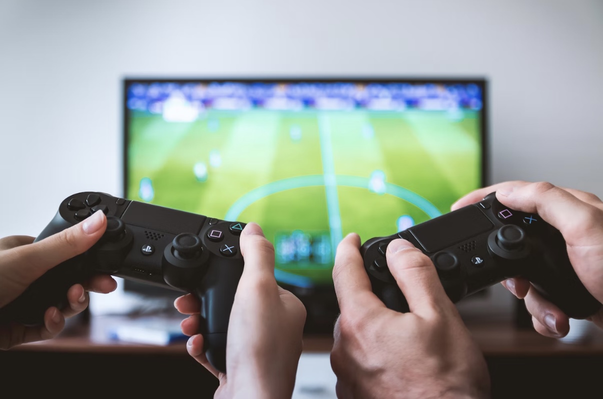 夏休みに子どもたち大喜び☆ 「あの人気アニメのゲーム道具キャンペーン」がイオンモール草津で開催♪暑い日は室内であそぼう！【7月18日〜27日】