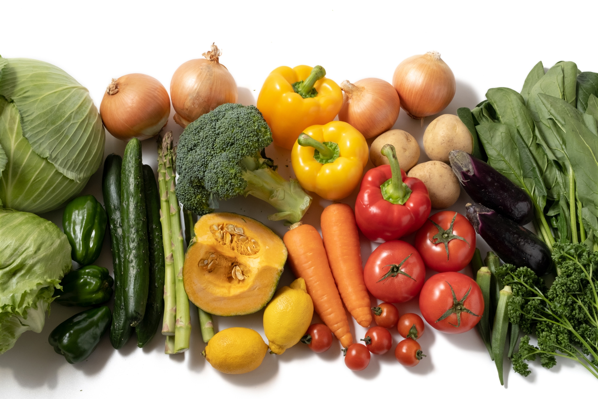 週末のお出かけに♪高校生達が育てた野菜やくだもの、アイスクリームやチキンロールなどが販売されます。【八日市南高校「南高販売会」】