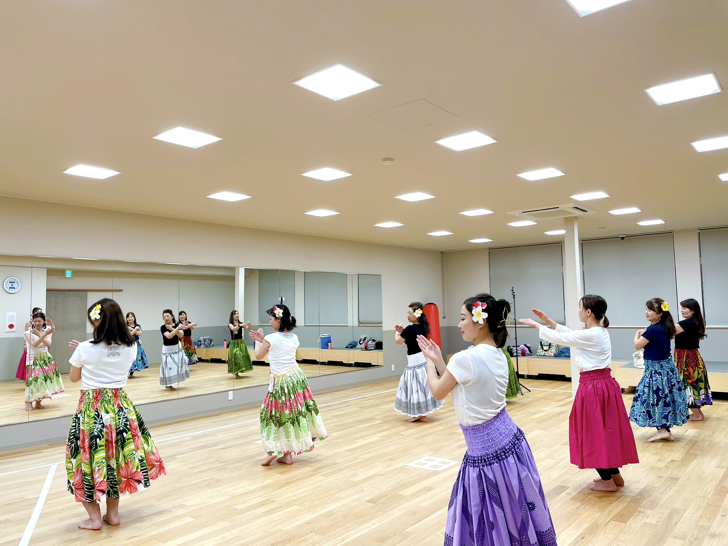 【草津市】「若竹福祉総合学院」で、11月・12月限定のフラダンス無料体験レッスンが開催されます！