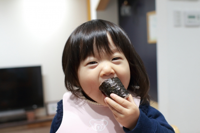 今年の節分はにぎり長次郎の恵方巻や節分にぎり盛り合わせで決まり！！福寿巻と本まぐろ贅沢恵方巻を購入すると1本につき1パックいわし生姜煮をプレゼント♪【にぎり長次郎　節分丸かぶり　予約受付中！】