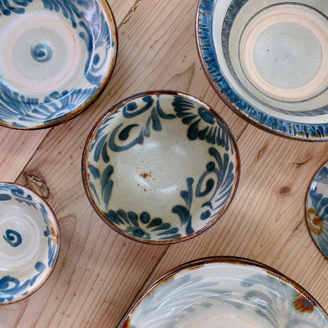 信楽の作家や県内外からも150名を超える作家が大集合！作り手と使い手が自由に交流できる♪【第20回　信楽作家市　5/2　5/3　5/4　5/5　陶芸の森太陽の広場】