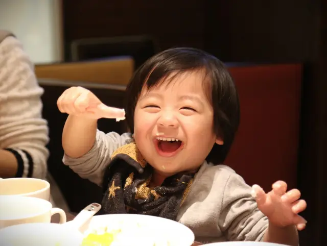 ガストとこどもに大人気のあのキャラクターが30周年キャンペーンでコラボ！！4/23よりスタート！！オリジナルグッズが付いてくる♪