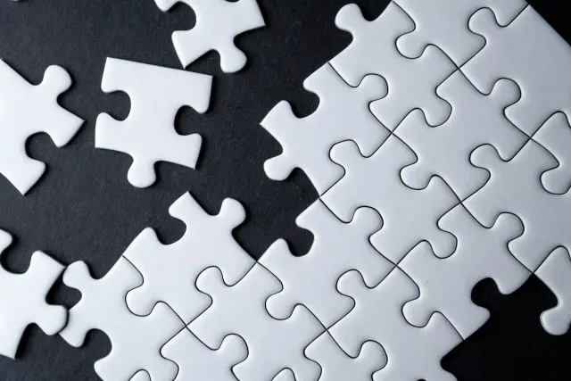 【東近江】大人も子どもも解けるまで没頭！？「さわって、遊んで！GWパズルチャレンジ！」開催★昔懐かしいおもちゃ体験も！【4月25日〜5月10日/東近江大凧会館】