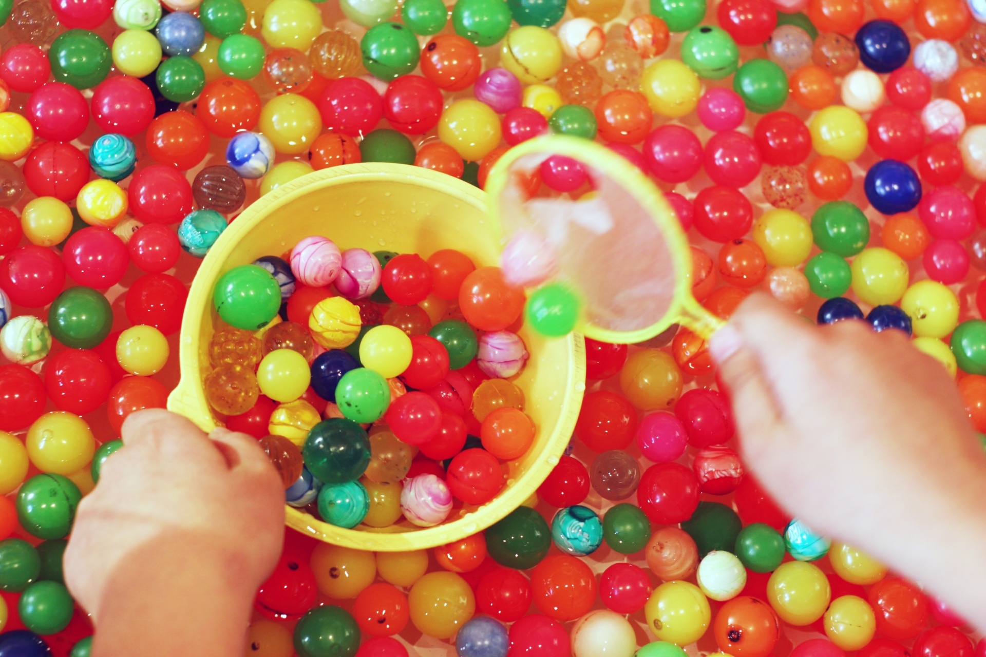 【GWのお出かけに♪】昭和の縁日がデパ地下で再現！“こどもの日”には、子どもが主役の夜市も開催。【京都夜市in藤井大丸】