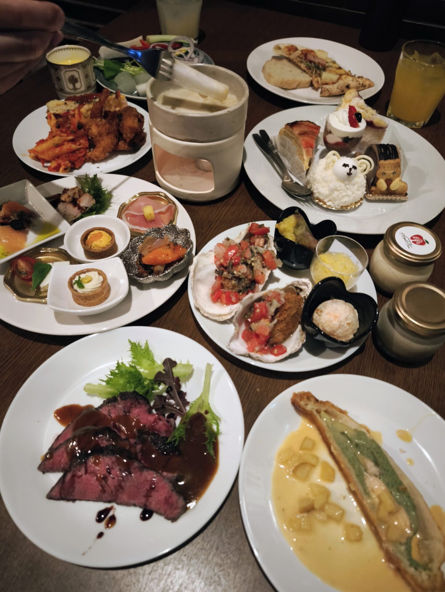あの人気店の新ビュッフェがすごい!本格イタリアン＆スイーツ食べ放題・未就学児無料【7/12～日曜限定】トラットリア デラメーラ新ナイトブッフェ【行ってきた】草津市