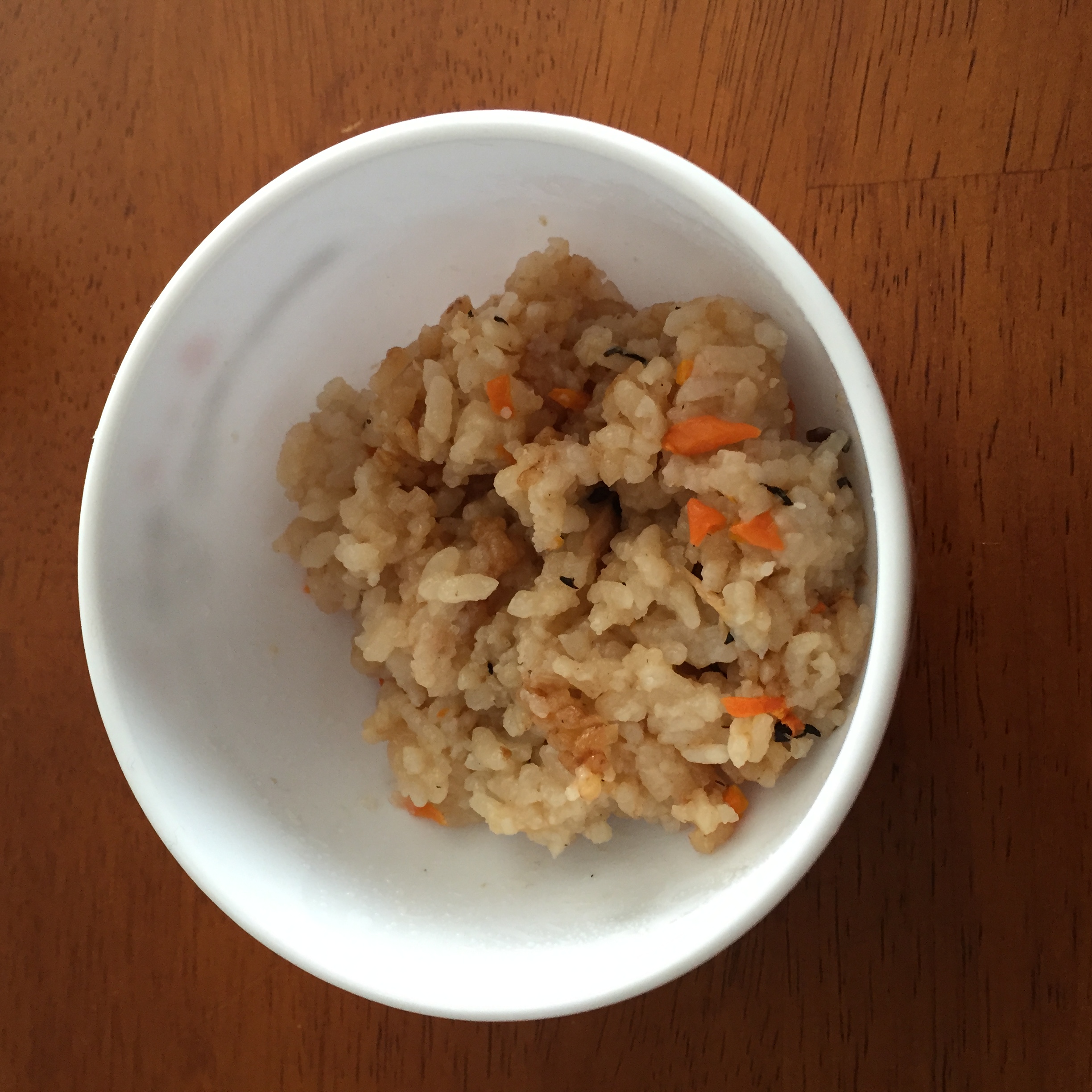 とっても簡単！切って混ぜて入れるだけ！離乳食に炊き込みごはん☆